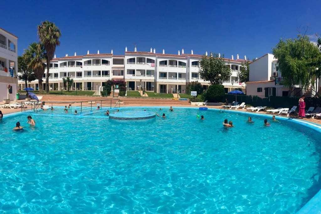 カラ・エン・ブラネスMacarella Apatamento Con Piscinaアパートメント エクステリア 写真